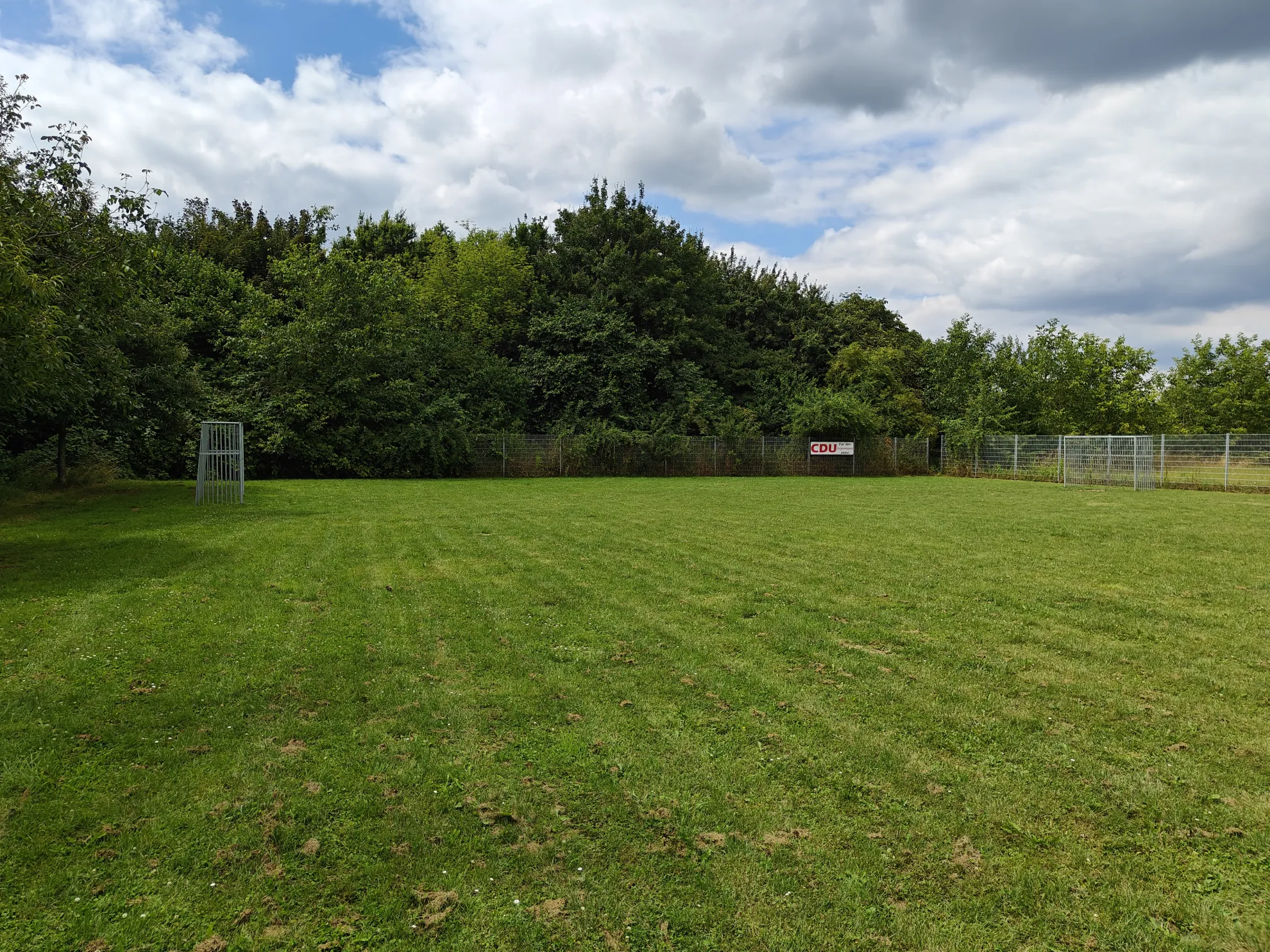 Spielplatz Bolzplatz Hagenackerweg