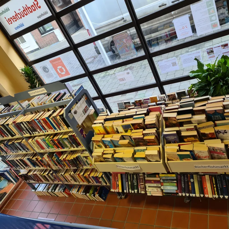Medienflohmarkt in der Stadtbücherei Medienflohmarkt in der Stadtbücherei